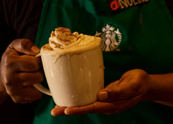 Starbucks Reports a Modest Sales Increase in Latest Quarter