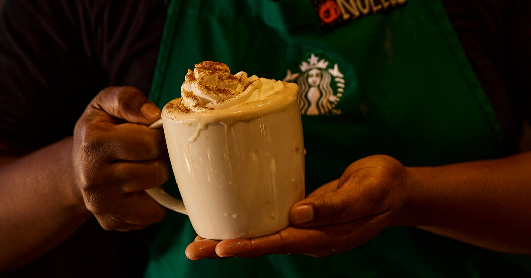 Starbucks Reports a Modest Sales Increase in Latest Quarter