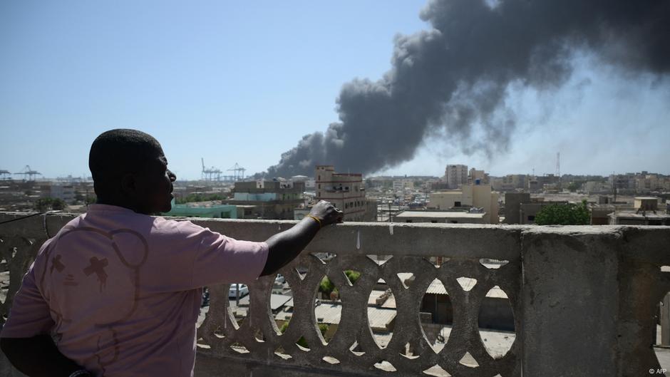 Sudan war: Could involved foreign powers stop the killing?