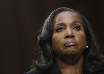 Supreme Court agrees to hear arguments in case on Federal Reserve independence, leaving Lisa Cook in job for now