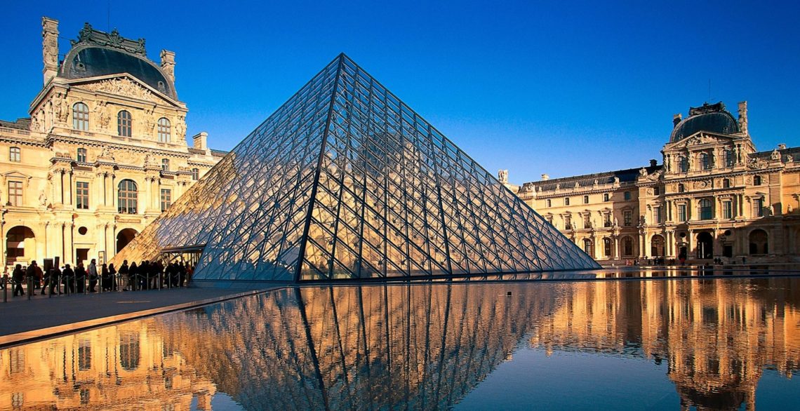 Suspects Arrested Over Louvre Crown Jewels Heist