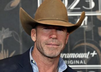 Taylor Sheridan to leave Paramount and will move to NBCUniversal in 2029