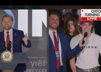 Teen MAGA Superfan Confronts J.D. Vance on ‘Disturbing’ Tendencies