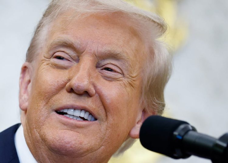 The Shady Right-Wing Billionaire Who Just Paid the Military’s Salaries