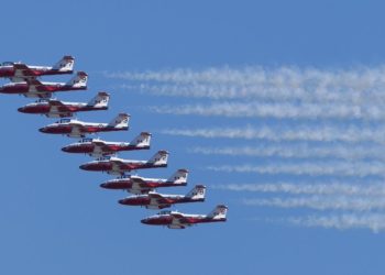 The show must go on: Pacific Airshow attendees grieve over absent U.S. aircraft amid government shutdown