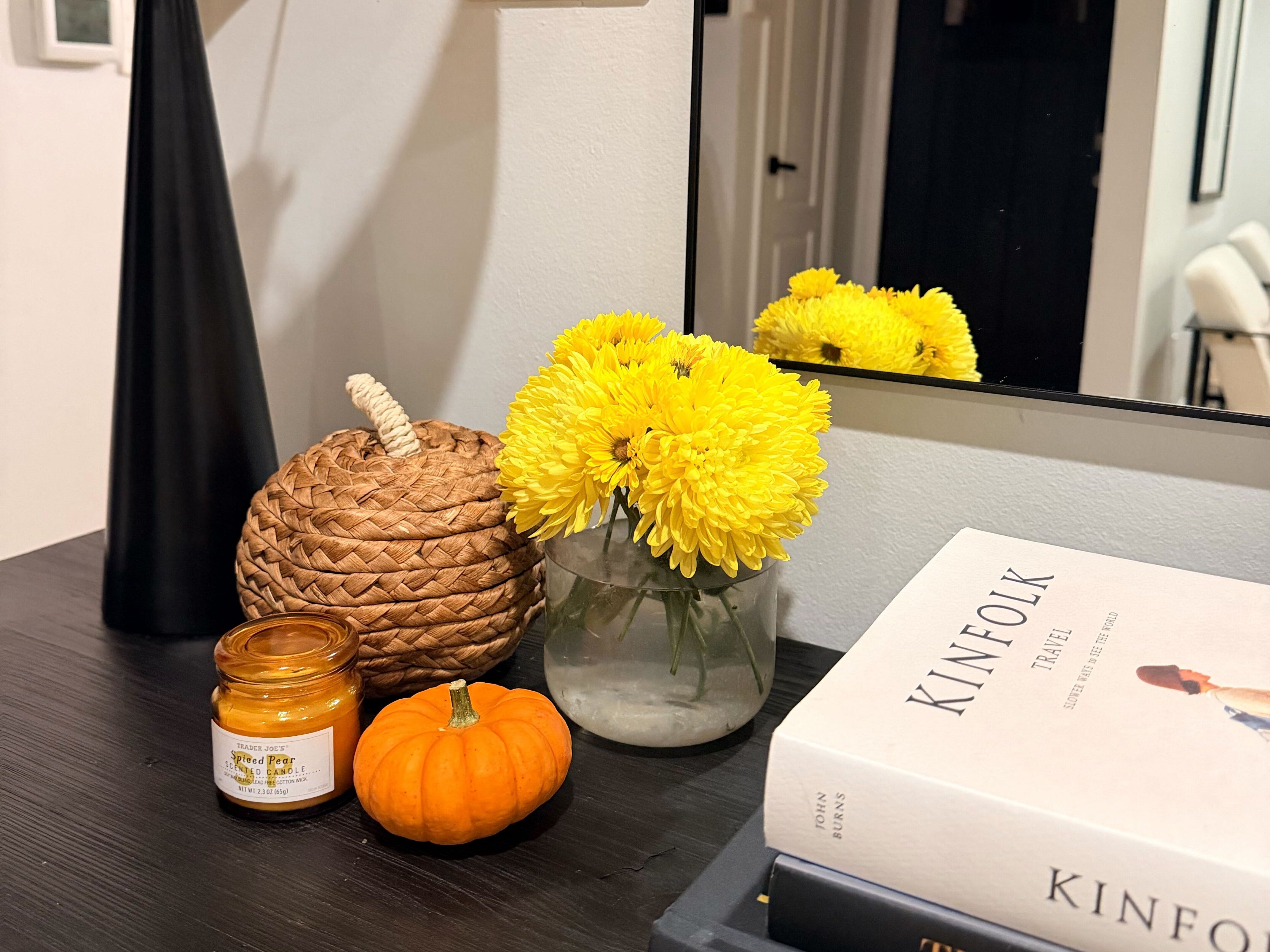 Festive fall details at home