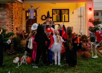 There’s nothing scary about Halloween weather forecast for metro Phoenix