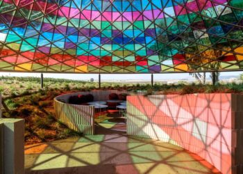 This California winery pairs its Pinot Noirs and Chardonnays with world-class art