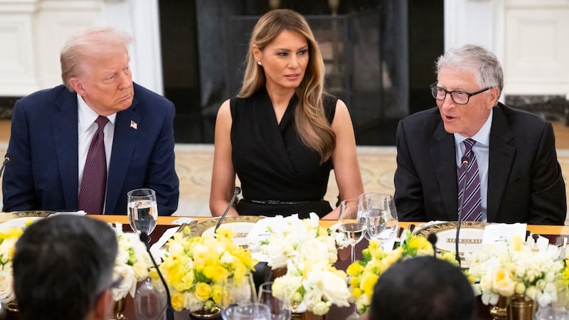 US President Donald Trump and First Lady Melania Trump host tech leaders, including Microsoft founder Bill Gates (R), for a dinner in the State Dining Room of the White House in Washington, DC, on September 4, 2025. (Photo by SAUL LOEB / AFP) (Photo by SAUL LOEB/AFP via Getty Images)