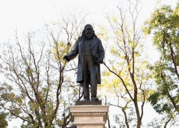 Trump Administration Reinstalls Confederate Statue in Washington