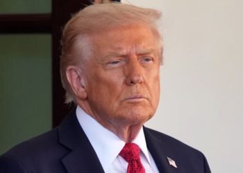 Trump Admits Gaza Peace Deal Is Crumbling as He Warns of More Violence