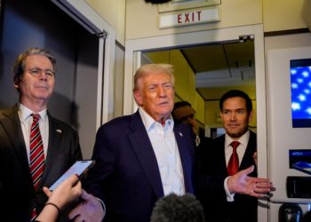 Trump Brags About Taking Dementia Test as Shutdown Has No End in Sight