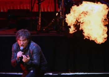 Trump Faces MAGA Backlash for Argentina Bailout