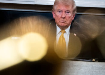 Trump Leaves Behind a Reeling Washington to Chase a Deal With China