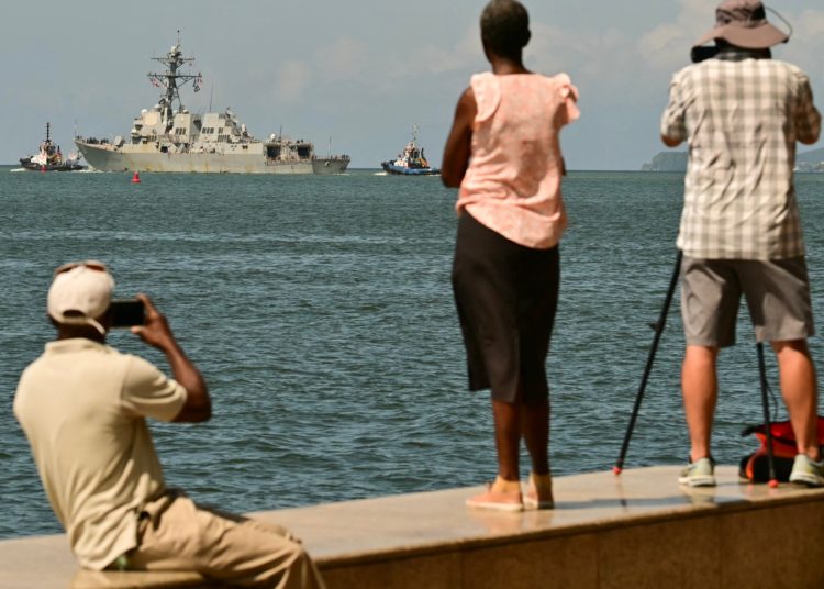 Trump says not planning US strikes on Venezuela