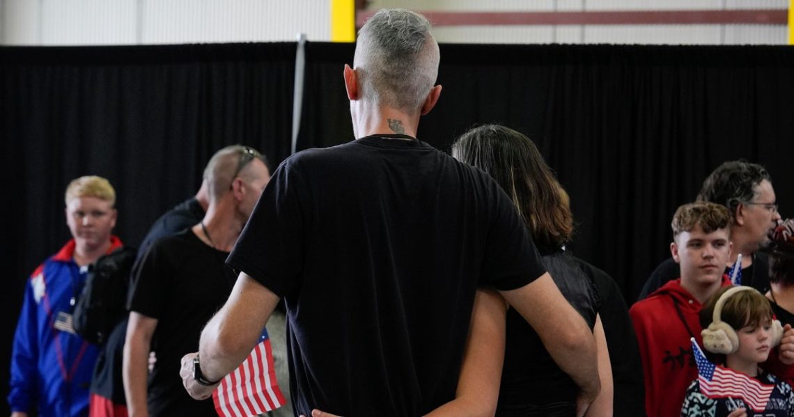 Trump sets lowest refugee cap in U.S. history at 7,500, mostly for Afrikaners