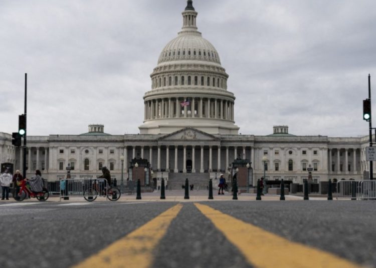 US national debt surpasses a record $38 trillion