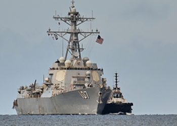 US warship docks in Trinidad and Tobago, putting more pressure on Venezuela