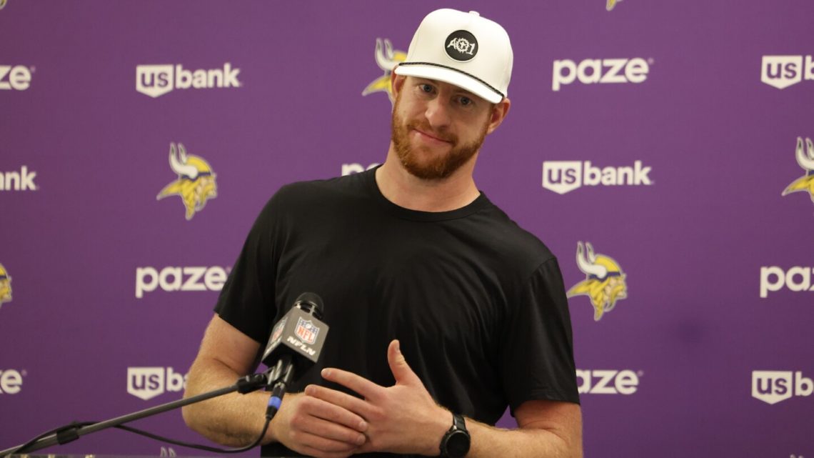 Vikings’ Carson Wentz to IR with shoulder injury that requires season-ending surgery, AP source says