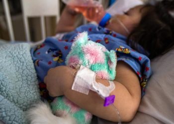 Wave of RSV, particularly dangerous for babies, washing over U.S.; doctors urge vaccination