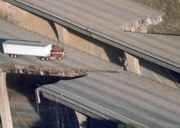 What do you do when an earthquake hits? ShakeOut drill provides pivotal tips