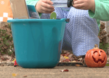 What is the Teal Pumpkin Project and how could it help kids on Halloween?