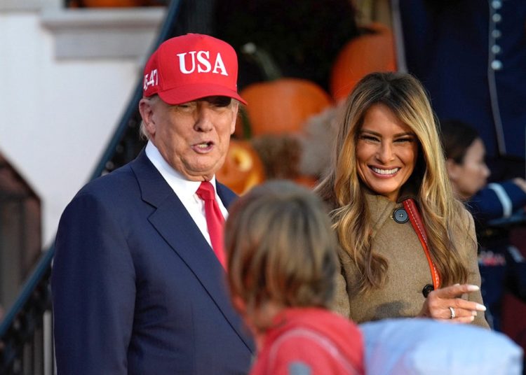 White House opens South Lawn to trick-or-treaters for Halloween celebration with Trumps