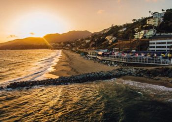 Wolfgang Puck & Frank Gehry Get Coastal Commission Approval To Build A New Restaurant At Gladstones Site