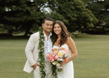 An Army Captain Asked His Server About Herself. She Wasn’t Interested (Yet).