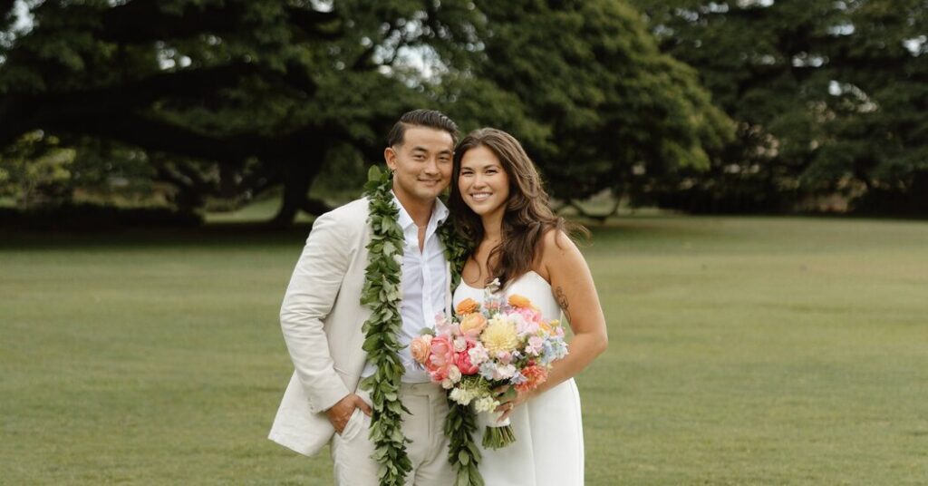 An Army Captain Asked His Server About Herself. She Wasn’t Interested (Yet).