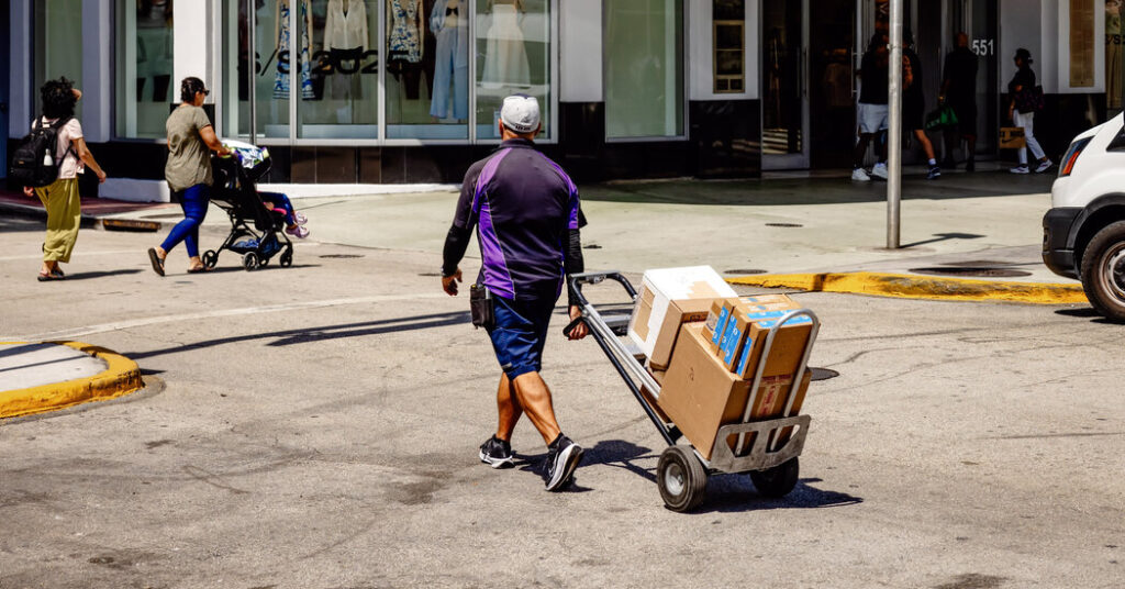 Shoppers, Tell Us About Customs Duties on Items Bought From Overseas