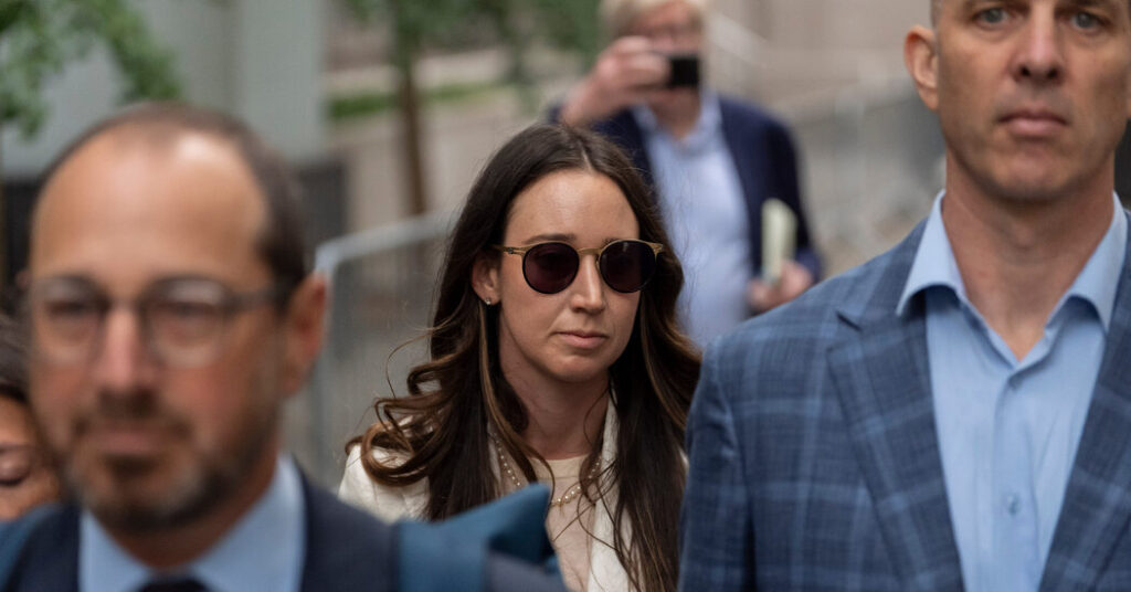 She Took JPMorgan for $175 Million. That Doesn’t Include Her Restaurant Bills.