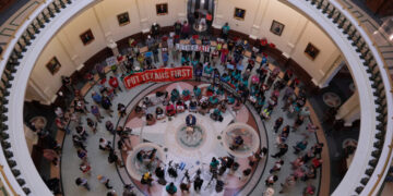 Texas Asks Supreme Court to Clear Way for Republican-Friendly Congressional Map