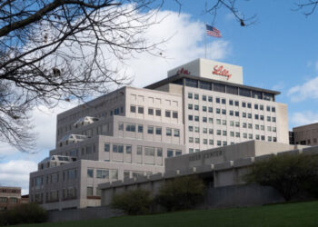 Eli Lilly Reaches $1 Trillion in Value, Buoyed by Demand for Its Weight Loss Drugs