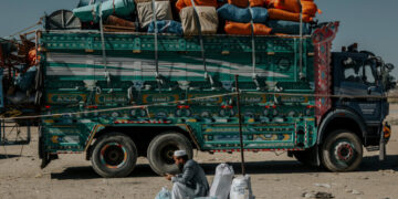 Fed Up With the Taliban, Pakistan Expels Masses of Afghans