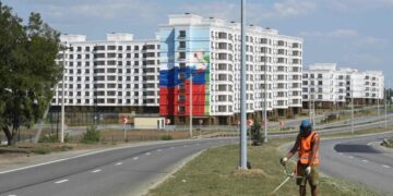 In Russian-Occupied Mariupol, Everything Ukrainian Must Go