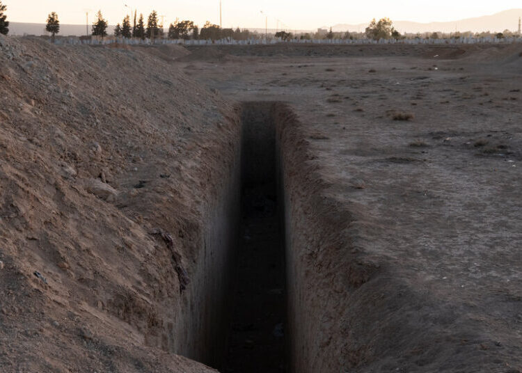 Desperate Search for Missing Syrians Leads to Mass Graves