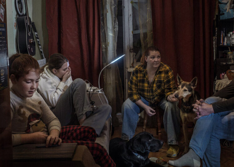 Russia Tried to Cut Ukraine’s Lights. Now It’s Aiming for the Heat.