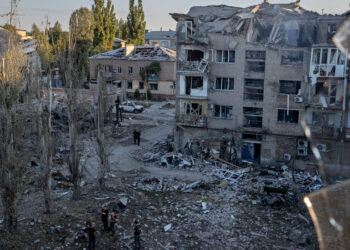 I Watched This Haven From War Turn Into a Besieged Wasteland