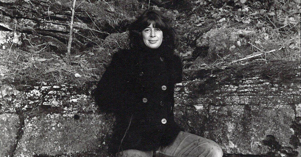 Ruth Thorne-Thomsen, Photographer of Dreamlike Tableaux, Dies at 82