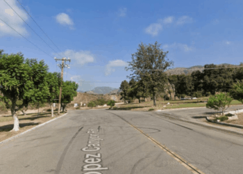 1 killed, 1 hospitalized after drive-by shooting in Sylmar