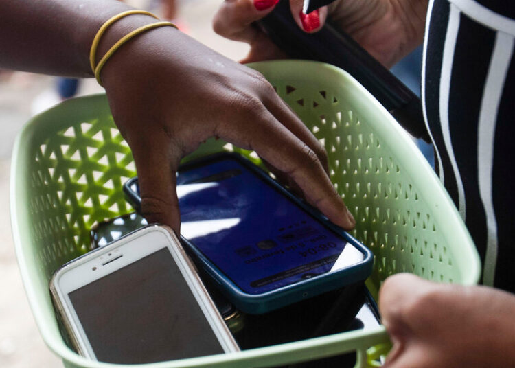 Do Technology Bans Work for Teenagers?