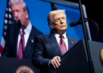 After Trump Split, Epstein Said He Could ‘Take Him Down’