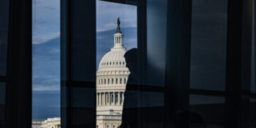 Agencies Tell Federal Workers to Prepare for Return as Shutdown Vote Nears