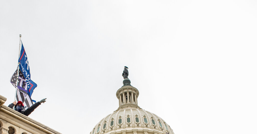 Far Right’s Fixation on Jan. 6 Pipe Bomb Suspect Reaches F.B.I.’s Top Ranks