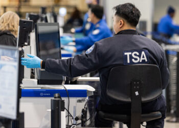 Some T.S.A. Workers to Get $10,000 Bonuses for Shutdown Work