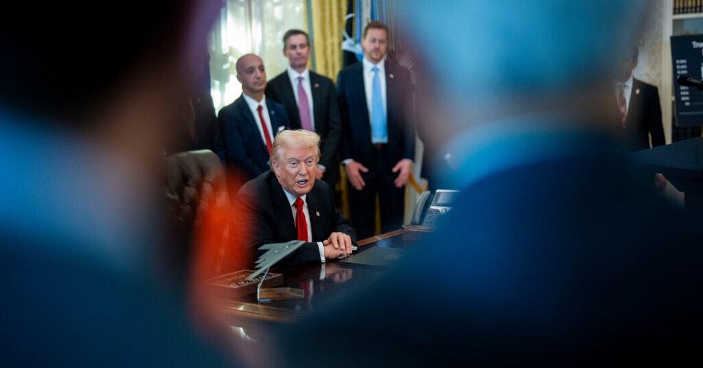 Trump Escalates Pressure on Venezuela, but Endgame Is Unclear