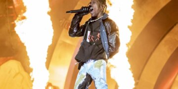 WATCH: Travis Scott Absolutely Loses His Mind During John Mayer’s Formula One Grand Prix Performance