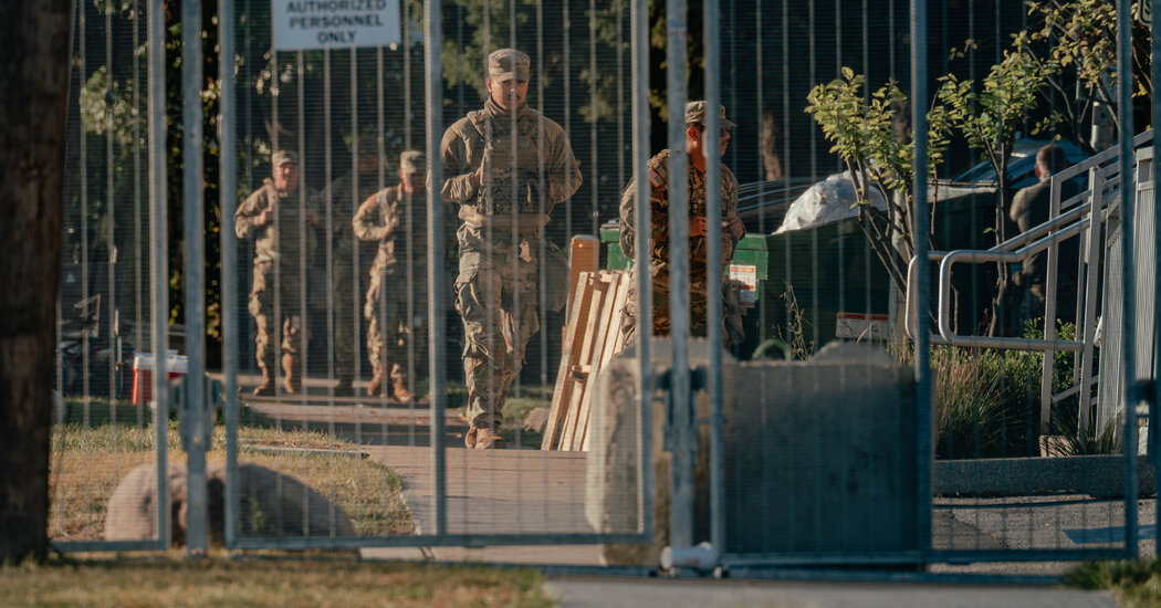 Pentagon to Withdraw Some National Guard Troops From Chicago and Portland