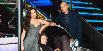 The Stars of ‘Chess’ Know the Score